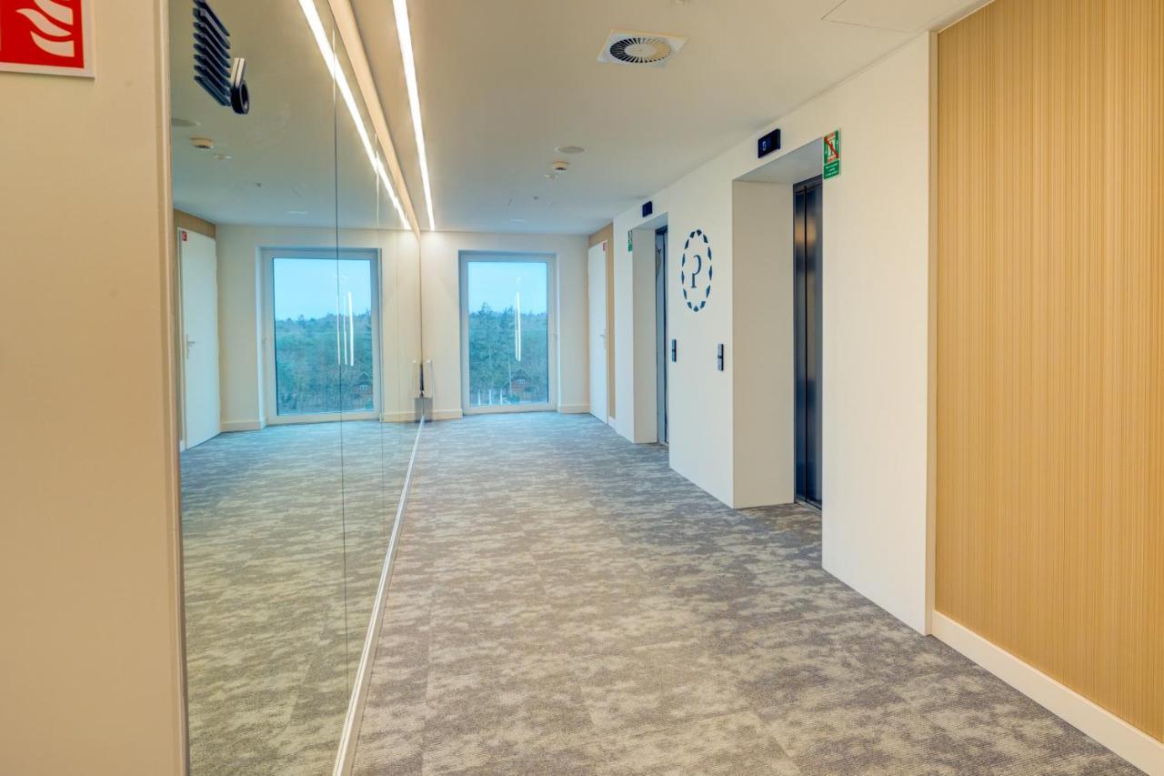 Pinea Apartament Z Widokiem Na Morze Z Basenem I Spa Przy Plazy ポビエロボ エクステリア 写真