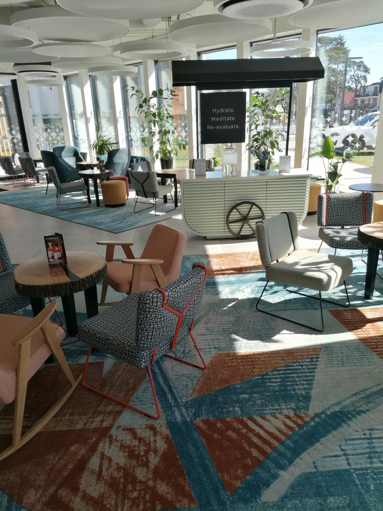 Pinea Apartament Z Widokiem Na Morze Z Basenem I Spa Przy Plazy ポビエロボ エクステリア 写真